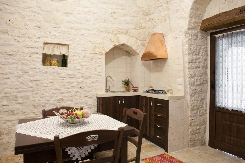 알베르벨로 Trulli Di Nonno Carlo 빌라 객실 사진